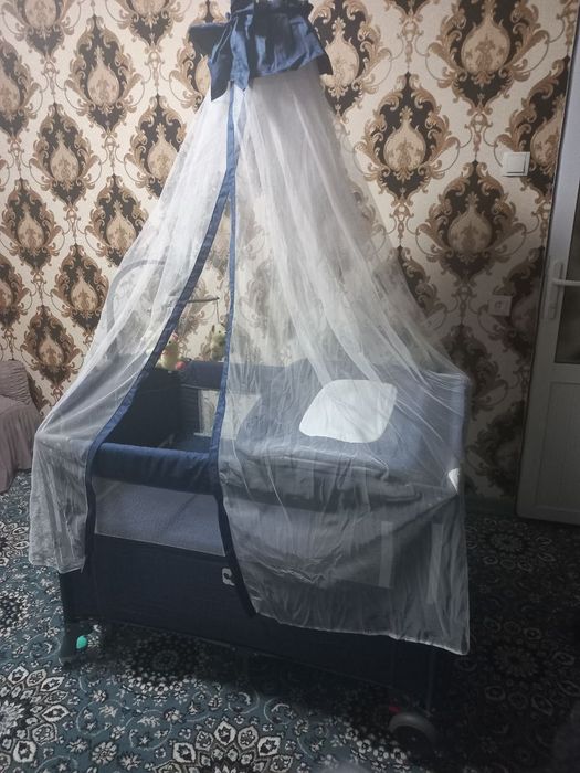 Bolalar kravati yeg'iladigan