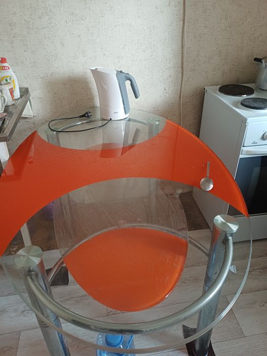 Стол кухонный стекло