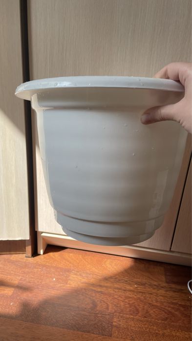 Горшок цветочный