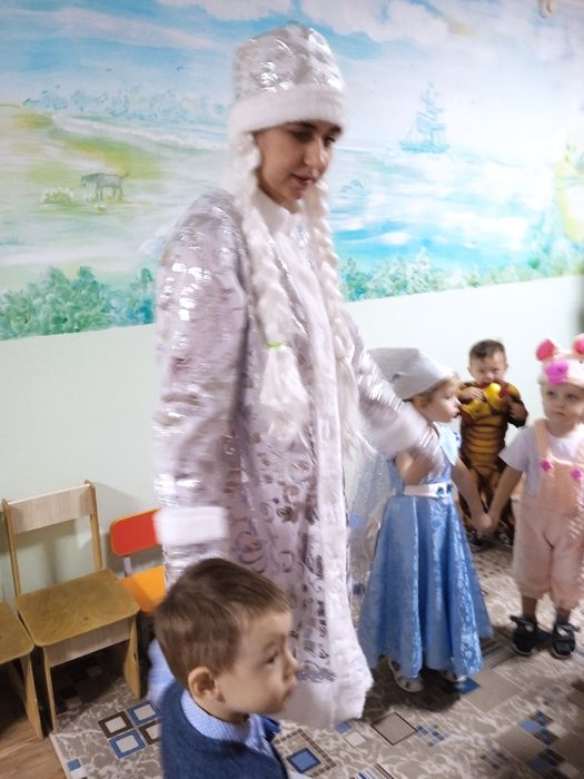 Дед Мороз и Снегурочка