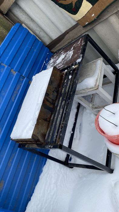 Продам мангал со столом