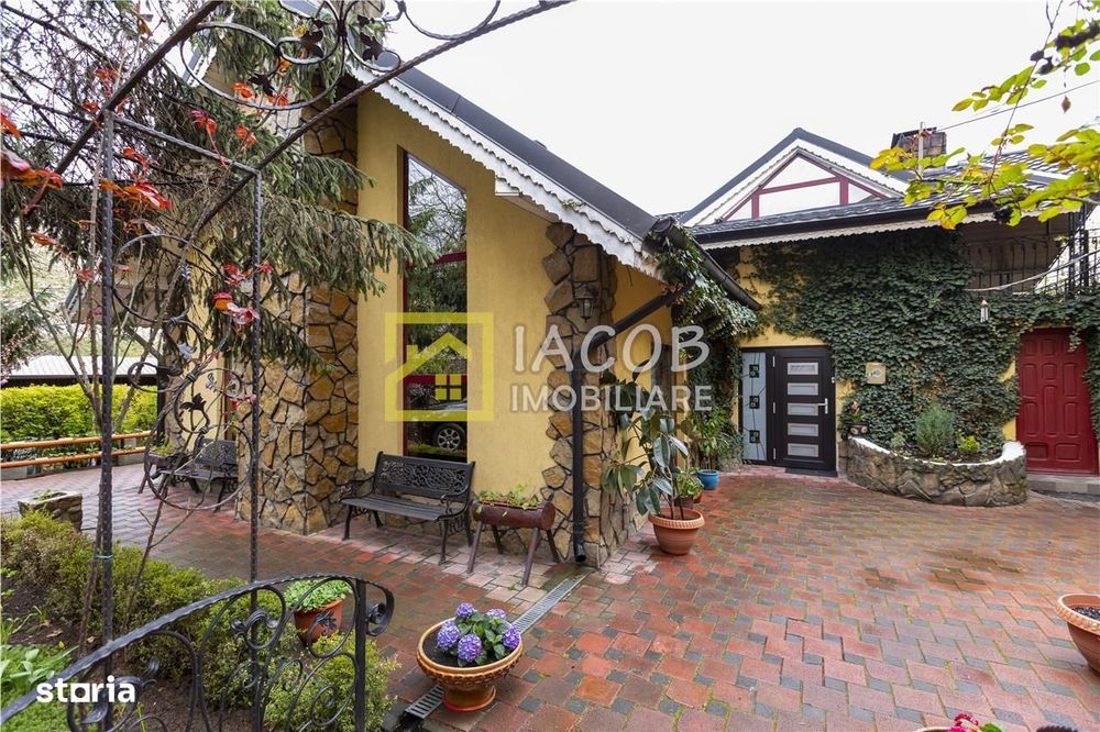 Casa P+M, comuna Margineni, Bacau