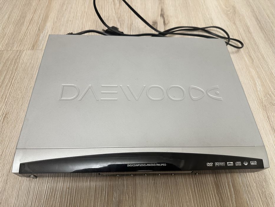 Продаю оригинальный DVD Daewoo DV- 600