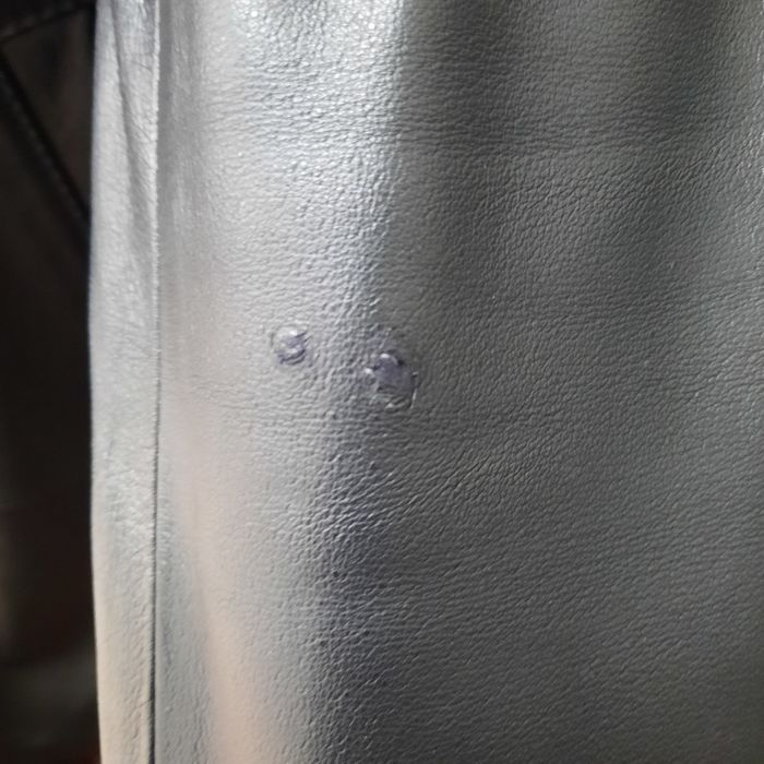 Продам кожаный сюртук.