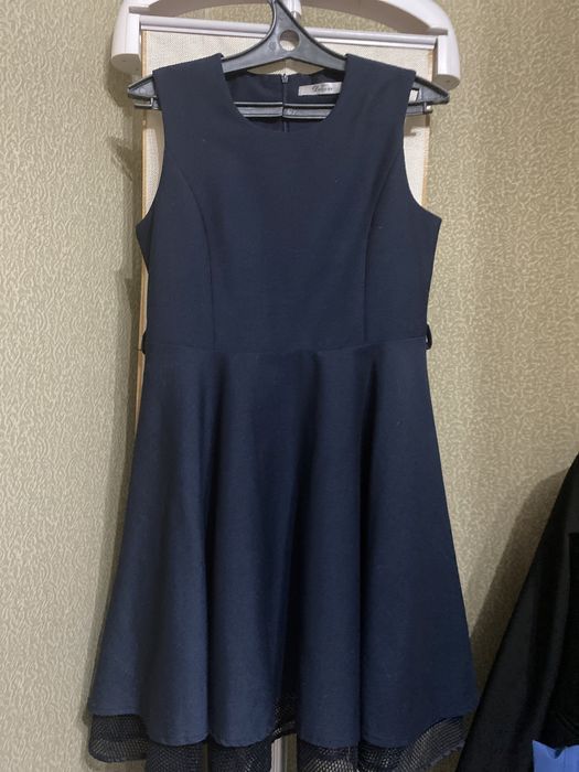 Продам сарафан школьный Dolores