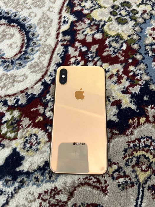 Iphone XS ideal sostoyaniye