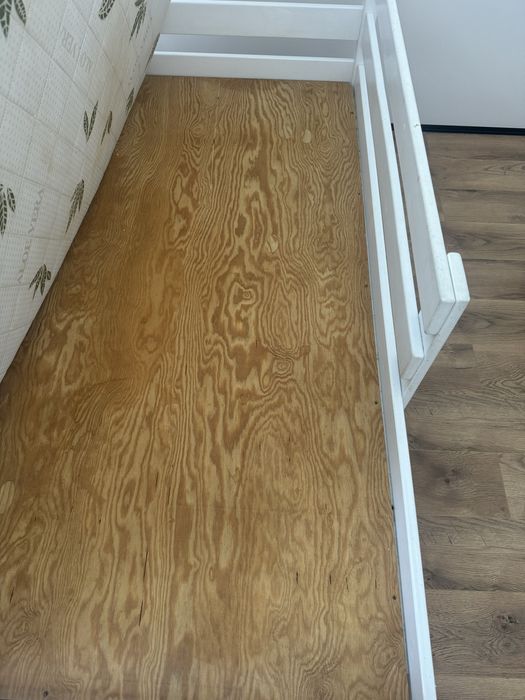 Кровать 160/90