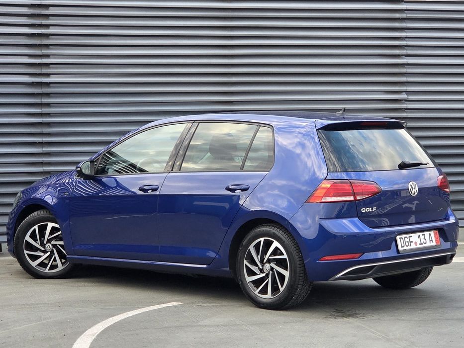 VOLKSWAGEN Golf 2018 — imagine 3