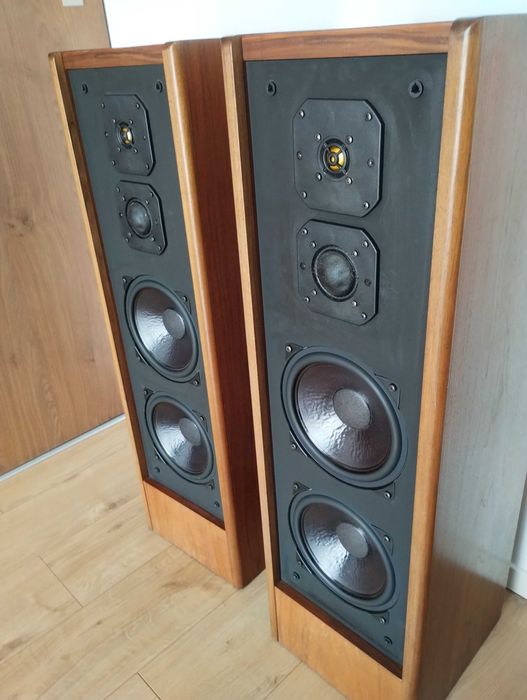 Boxe MKS A-500 foarte rare