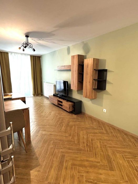 Дава се под наем Двустаен апартамент в София, Люлин - център - 66 кв.м за 625 € - Снимка #2