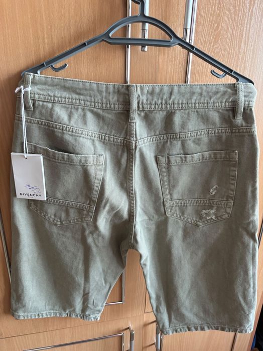 Къси маркови  дънки