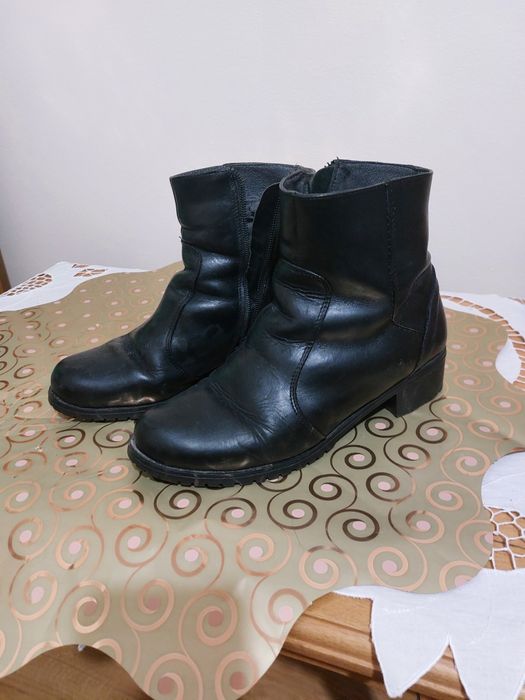 Vand ghete piele naturala