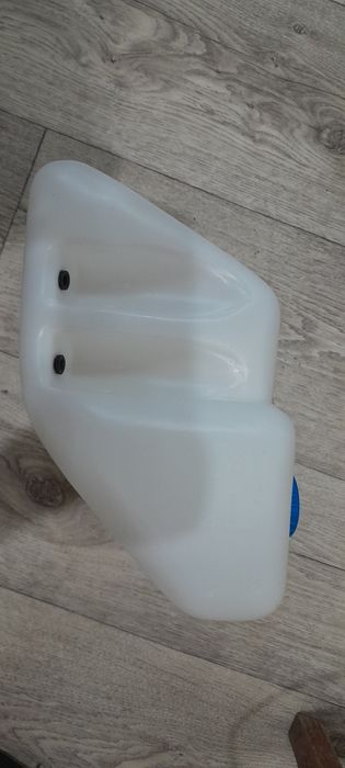 Бачок омывателя новый ваз