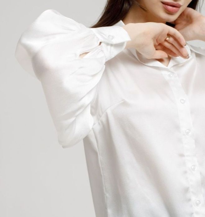 Новая блузка белая шёлк 42 школа офис работа рубашка