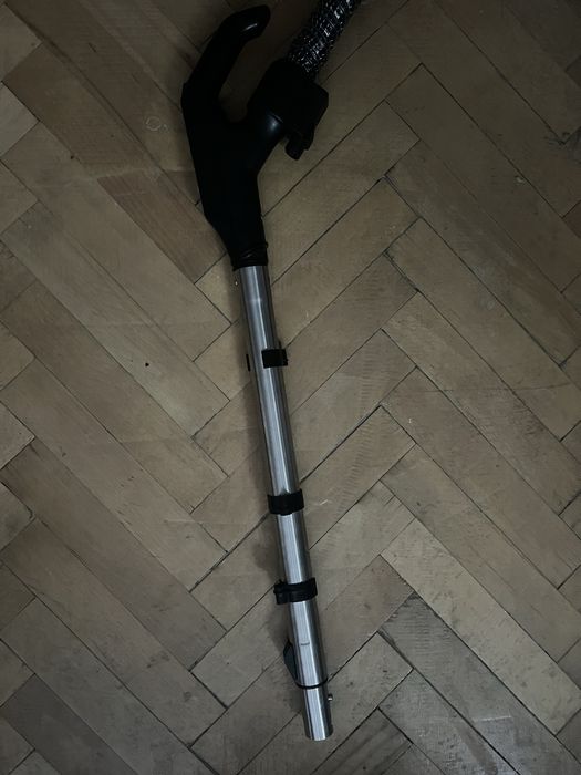 Професионална Тупачка/прахосмукачка Roboclean