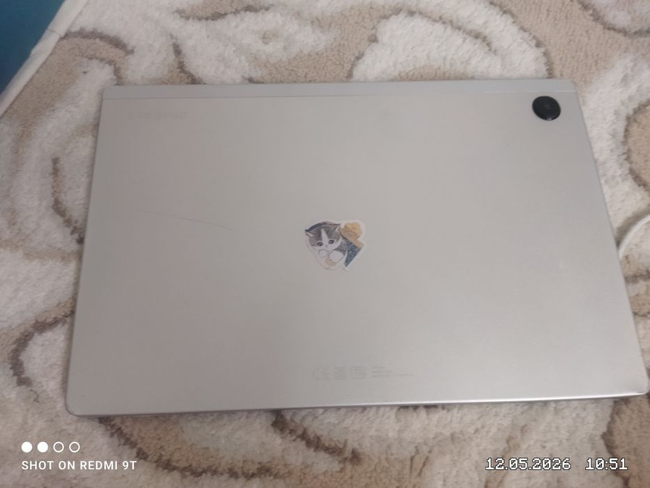 Продам Samsung galaxy tab a 8