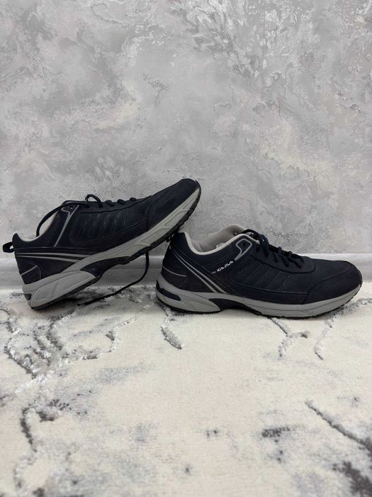 Большие мужские кроссовки