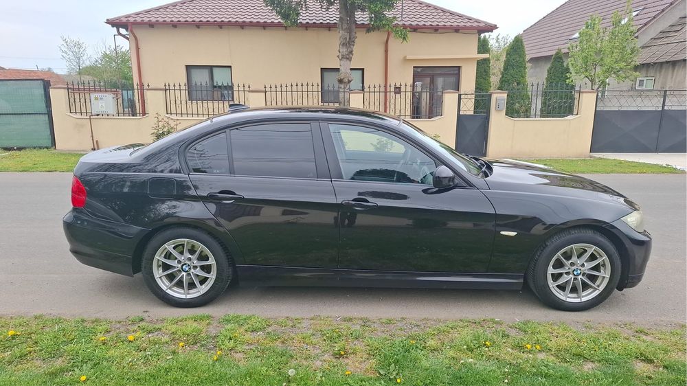 BMW 3 Series 2011 — imagine 3