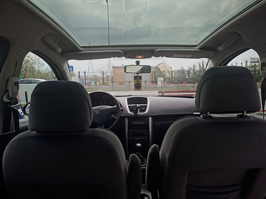 Peugeot 207 Panoramic