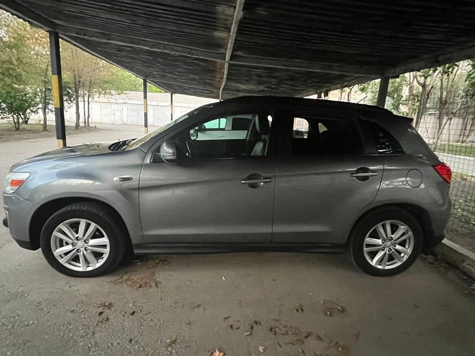 Mitsubishi  ASX 2013