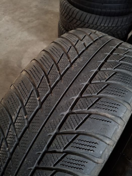 4 Anvelopele de iarnă  215 55 r17 Bridgestone