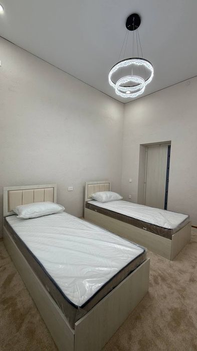 Дом в на Ракате 4 сотог. 3 комнатный дом  за 1000 у.е