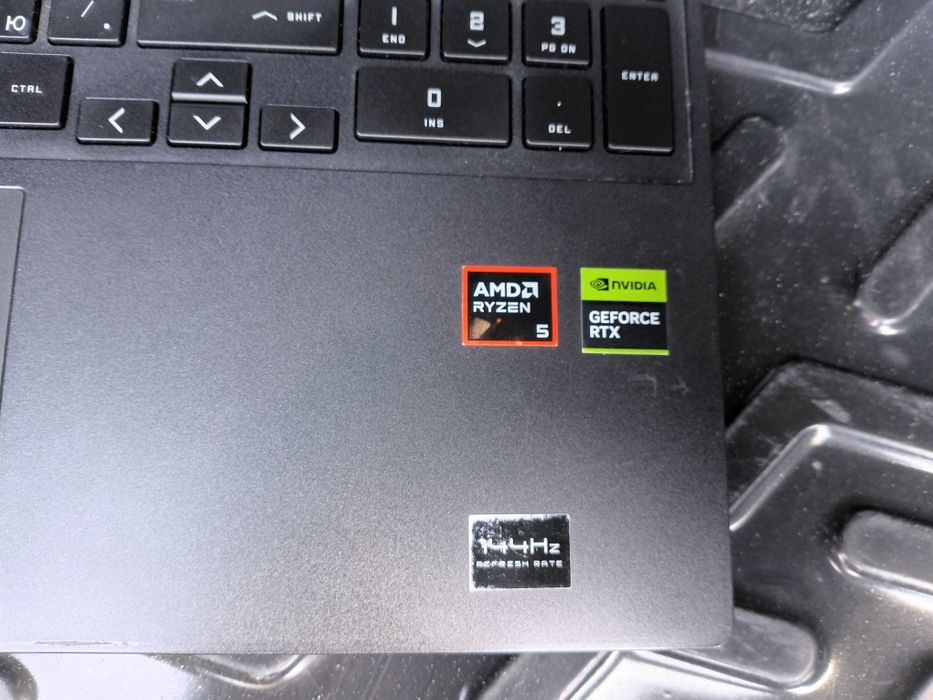 Vektus gaming noutbuk