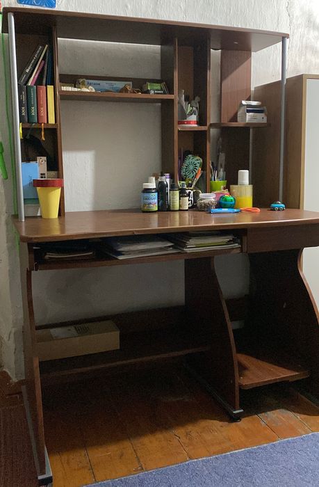 Стол компьютерный