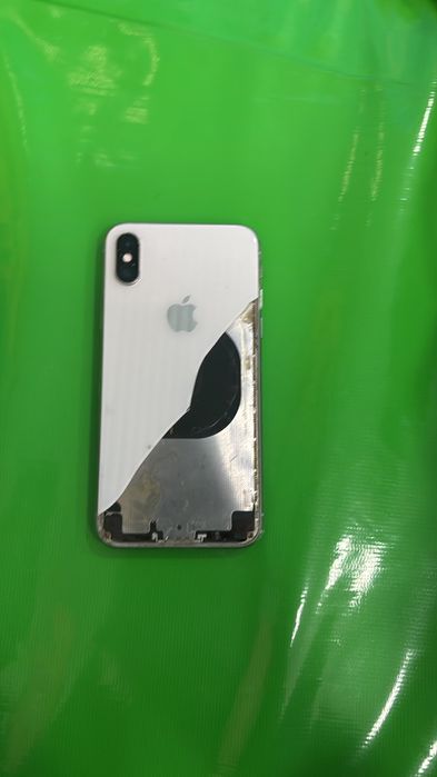 iPhone X сатылады