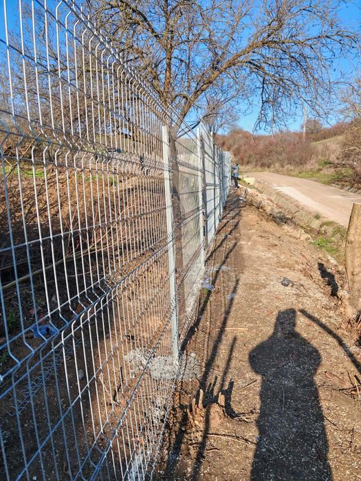 Amenajări interioare și exterioare