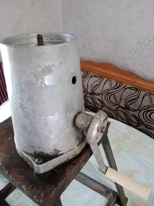 Сепаратор электрический и ручной