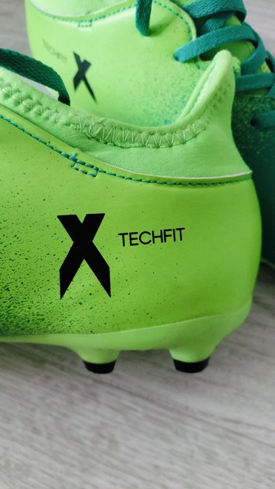 Продам Бутсы Adidas