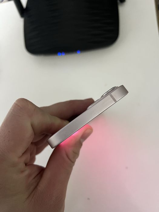 Iphone 13 bez korobka