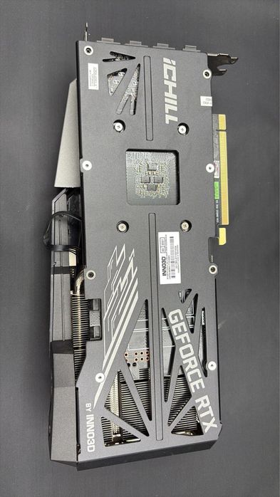 Vând Inno3D iChill RTX 3070 X4 LHR 8GB