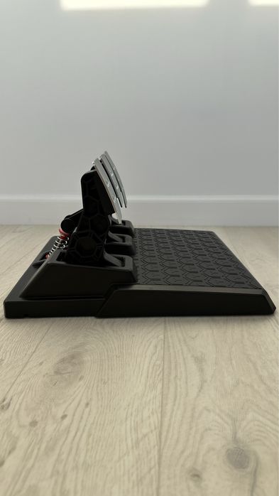 Thrustmaster T248 игровой руль