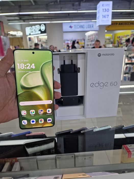 Motorola edge 60. 12/512