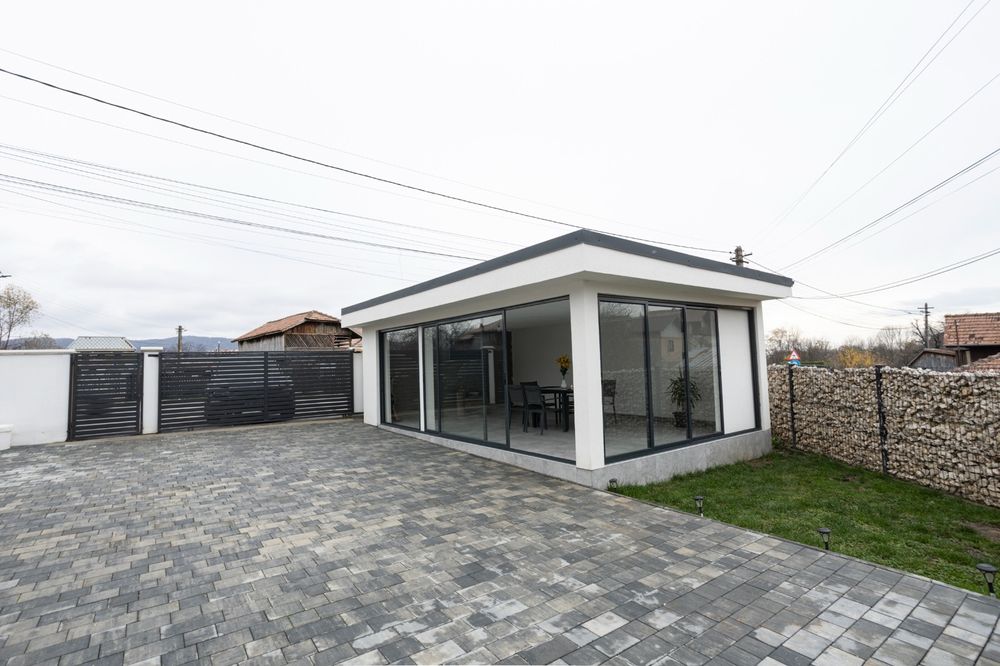 Casa vânzare Maneciu Pamanteni