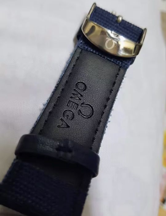 Ceas Omega  Nou