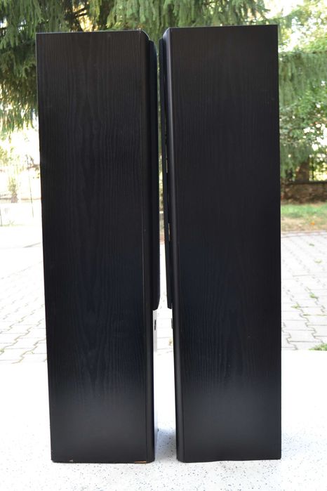 Boxe Magnat Vector 77