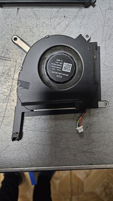 Продам кулера на модели Asus