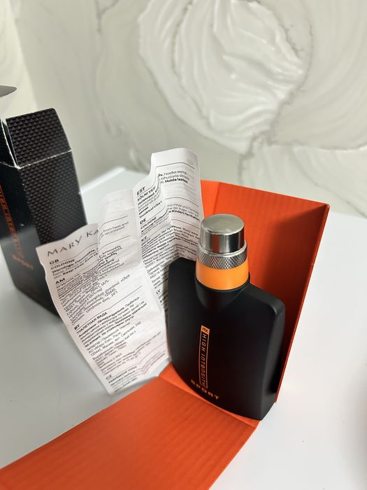 продам парфюм новый