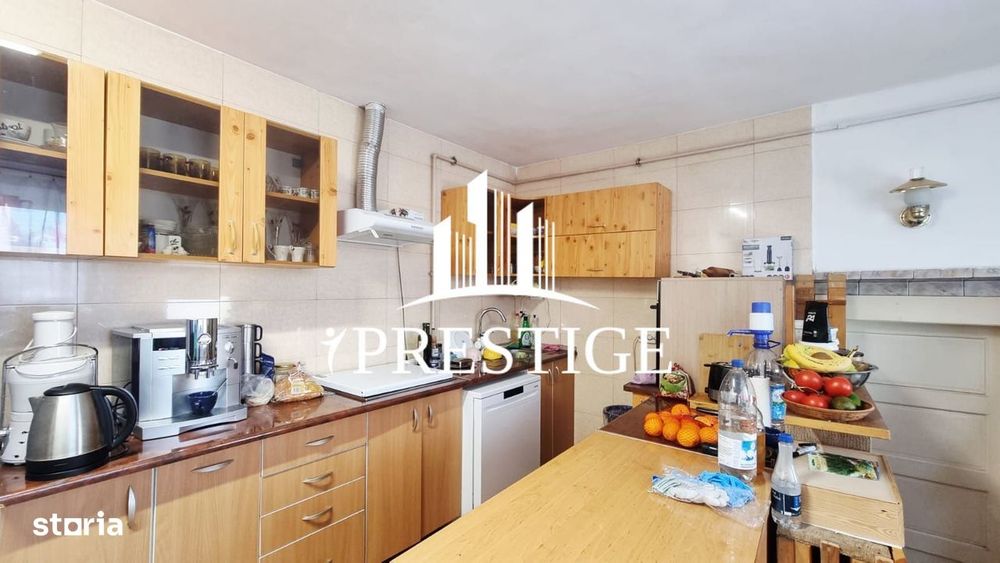 Casă Cu 2 Corpuri Clădire | 432 Mp Teren | Lazaret | Curte Și Grădină