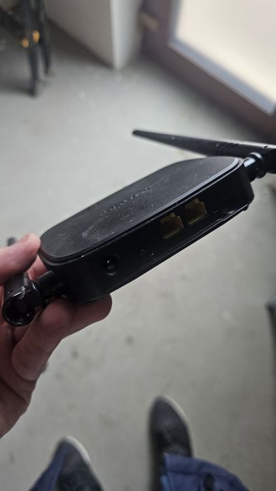 Router 4G SIM WI FI  , Tenda N 300, 4G05