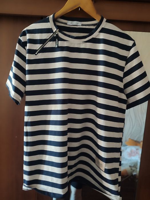 Продам футболки ,