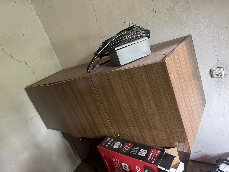 Шкаф, диван, сервант, кресло