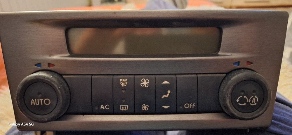 Управление за климатроник за Рено Лагуна