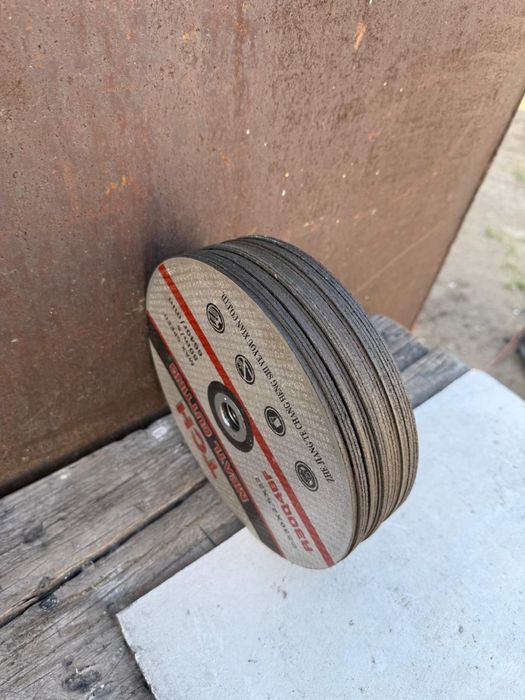 Диски для болгарки 230х2.5х22