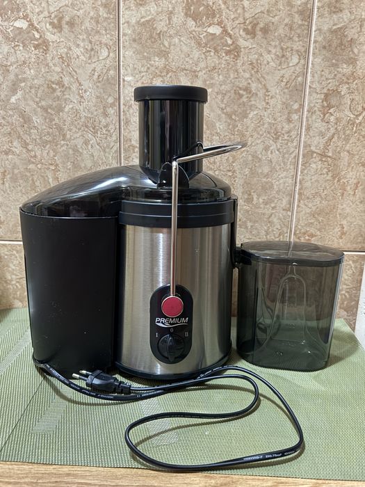 Storcator de fructe si legume nou in cutie