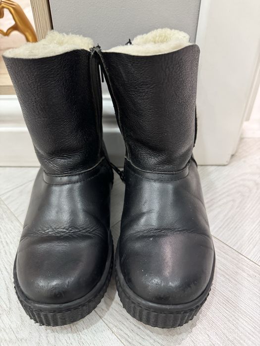 Зимние  детские сапоги