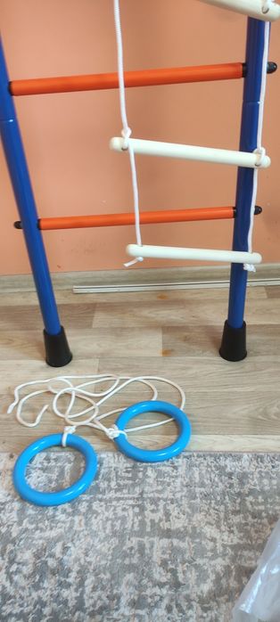 Продам шведскую стенку